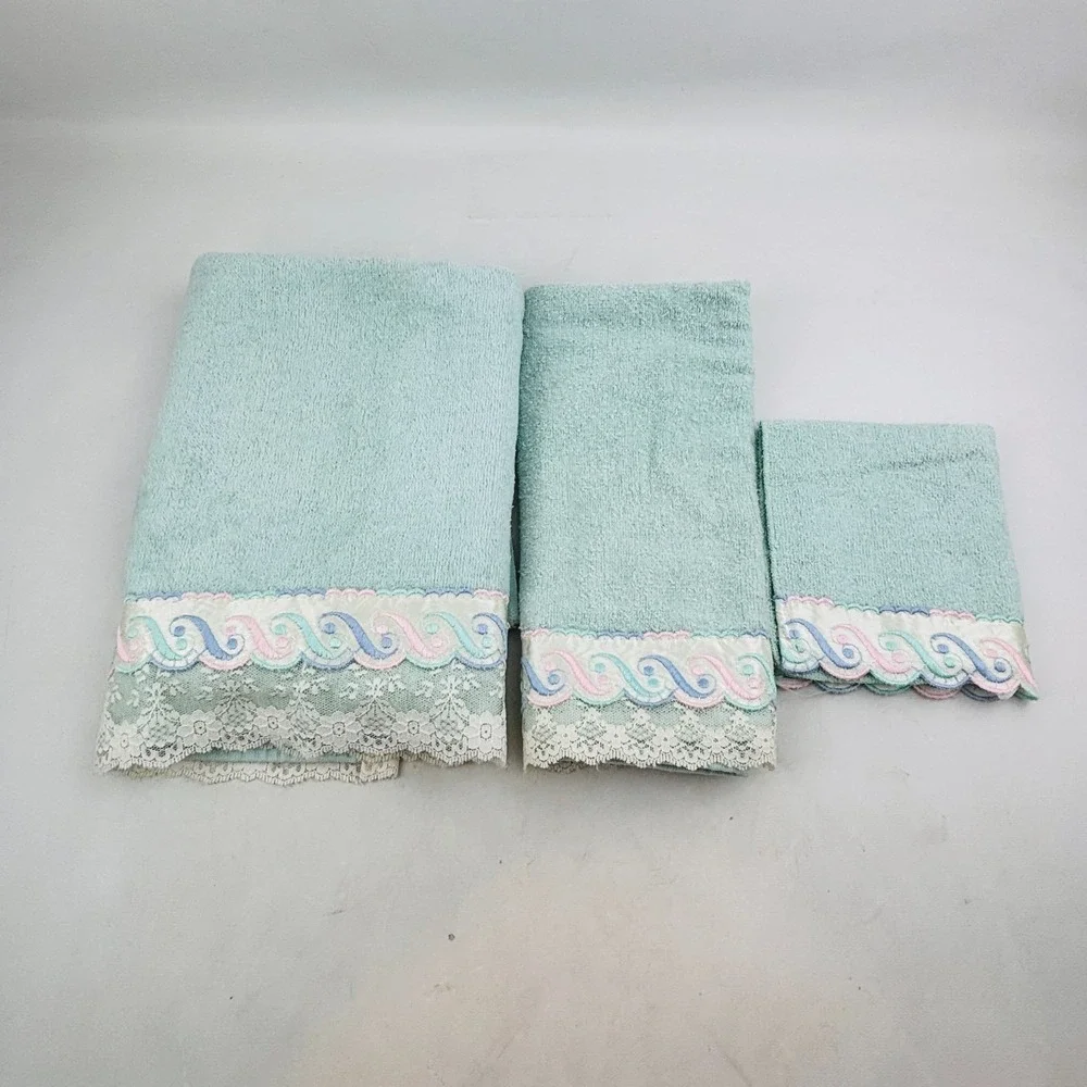 Vtg Cannon Towel Set Bath Hand Washcloth Green Pastel Scroll Scalloped Lace Trim